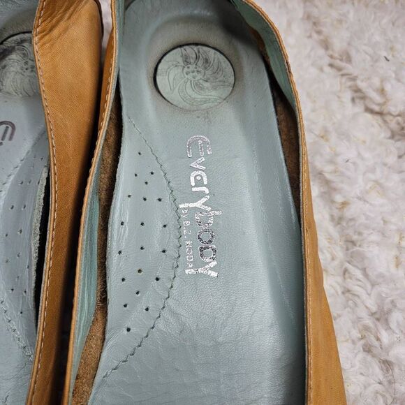 Everybody by BZ Moda Tan‎ Leather Low Block Heel sz 39 - Picture 4 of 7